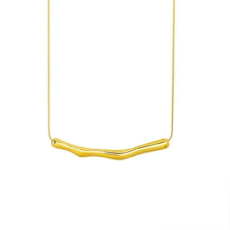 VEYRISSA Ripple Collar Necklace — angled view