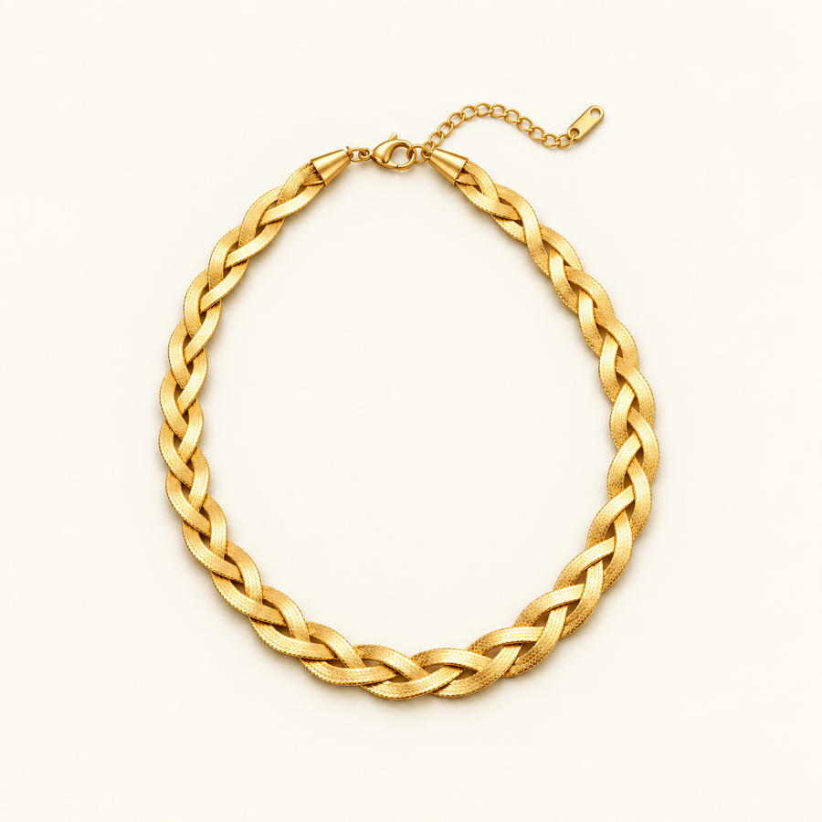 VEYRISSA Woven Blade Chain Necklace — product view