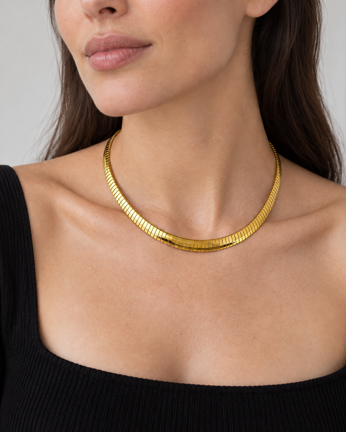 Model wearing VEYRISSA 6mm Flat Snake Chain Choker