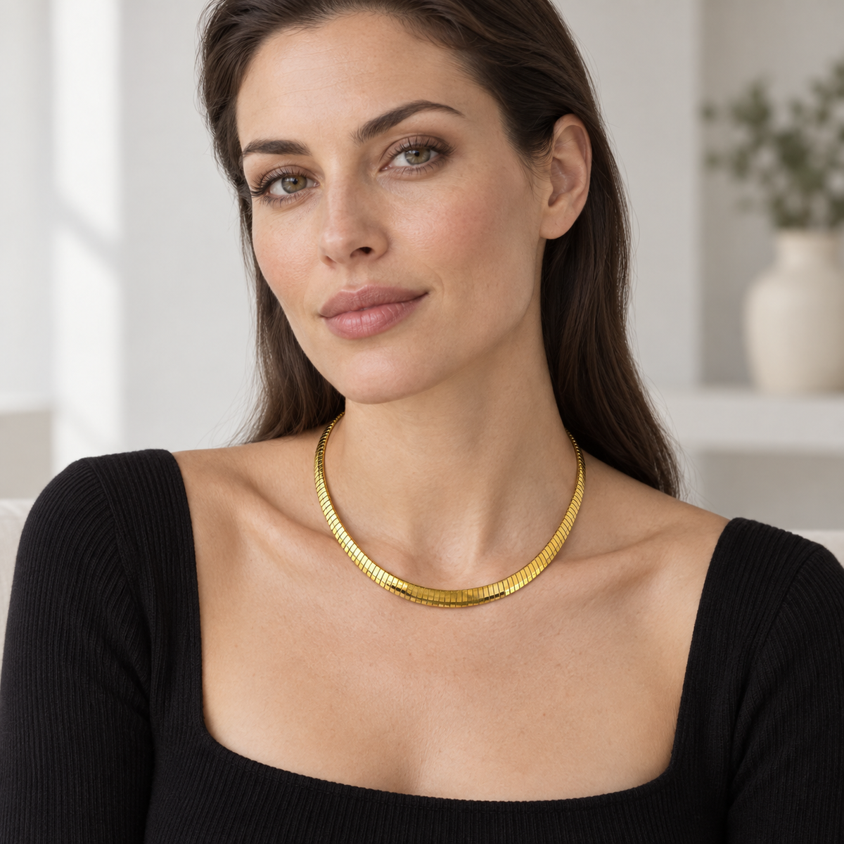 VEYRISSA 6mm Flat Snake Chain Choker — styled view